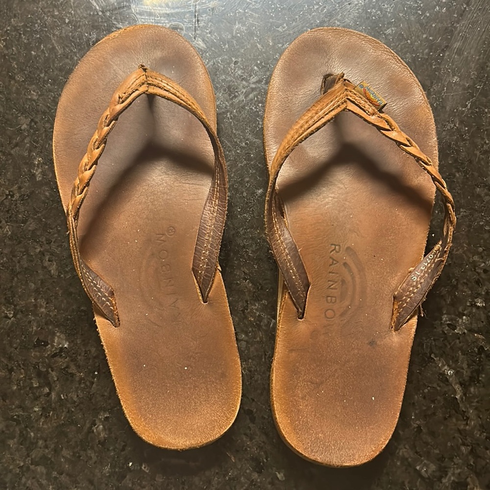 Size 6 Worn Women’s Sandal “Rainbow” Will be cleaned to buyers standards